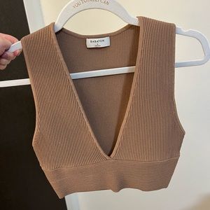 Aritzia tan crop top